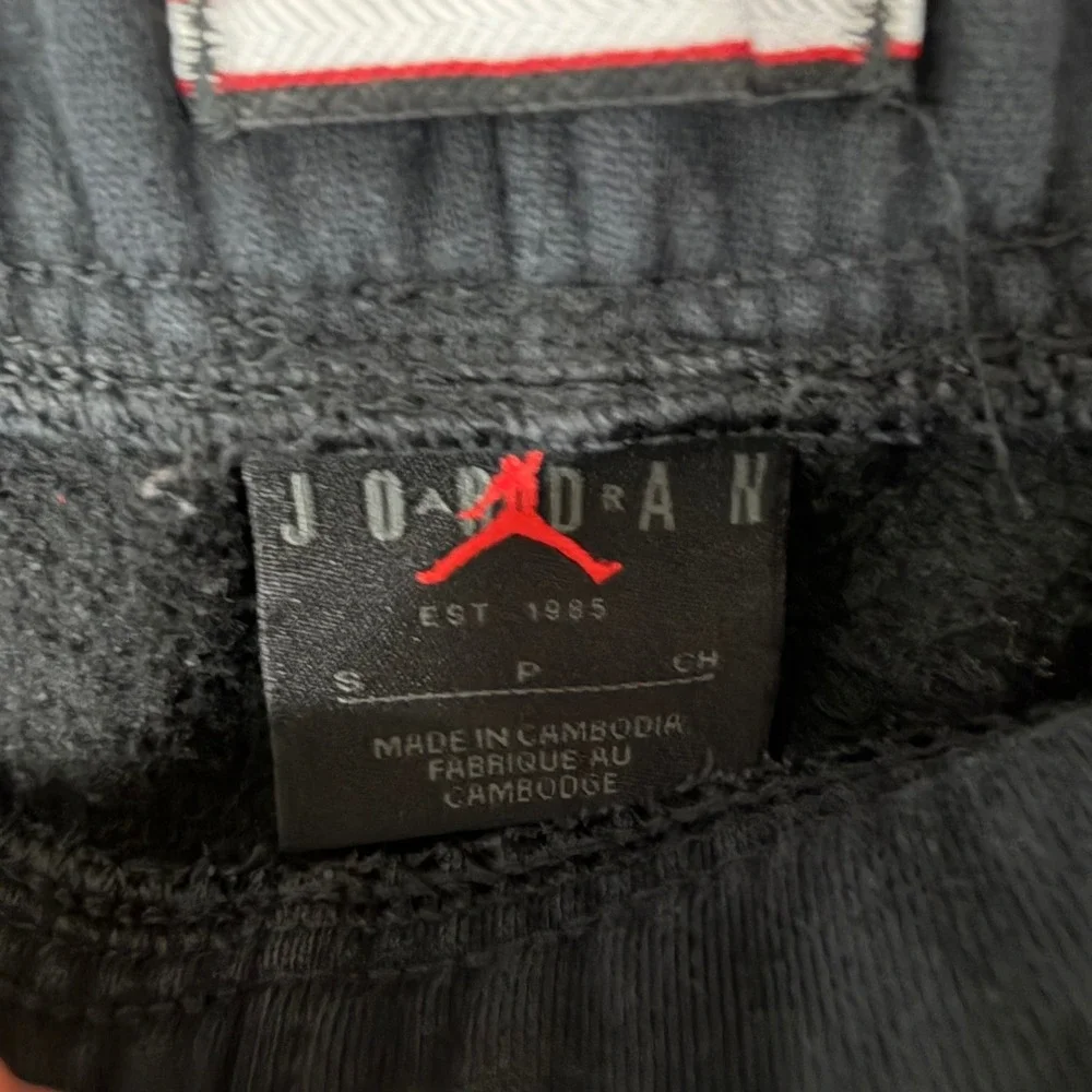 Jordan Essentials Fleece Jogger Sweatpants Black Jumpman Logo Mens Small 5667‎